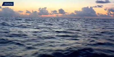 ¡Adéntrate con Jesús en el mar de su amor!