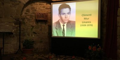 ¡Clemente está deseando que le pidamos!!!