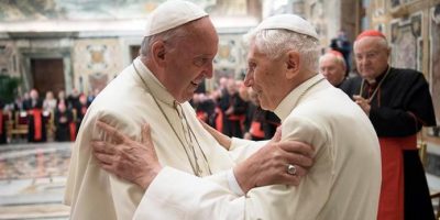 Los Dos Papas